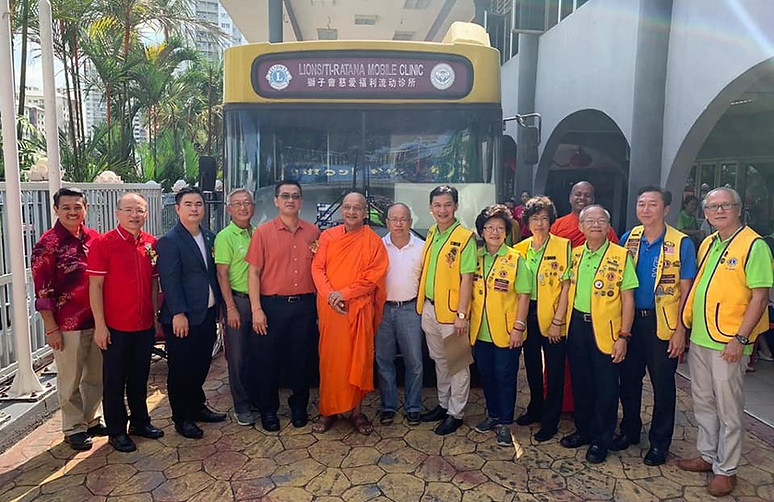 Ti-Ratana Welfare Society group photo, with Lions Mobile Clinic in 2020
