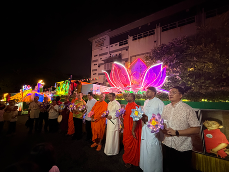 The Cheras celebration was graced by His Excellency Dharshana M. Perera, High Comissioner of Sri Lanka to Malaysia; Mr. Leong Kok Wah, Representative of YB Wong Chen, MP for Subang; Datuk Liu Thim Soon, Advisor of Ti-Ratana Buddhist Society; Datuk Seri Dr KK Chai, representing Ti-Ratana Welfare Society; Dato' Chong Kim Kay, Chairman of Polar Ice Cream; Dr Desmund Chun Yew Leong and Mr. Jack Tai. 